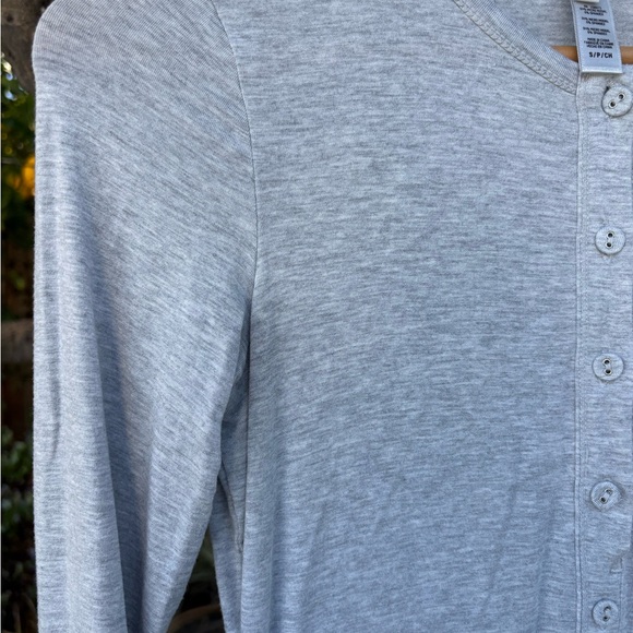 Skims Sleep Henley in Light Heather Gray Long Sleeve Dress - Picture 7 of 7